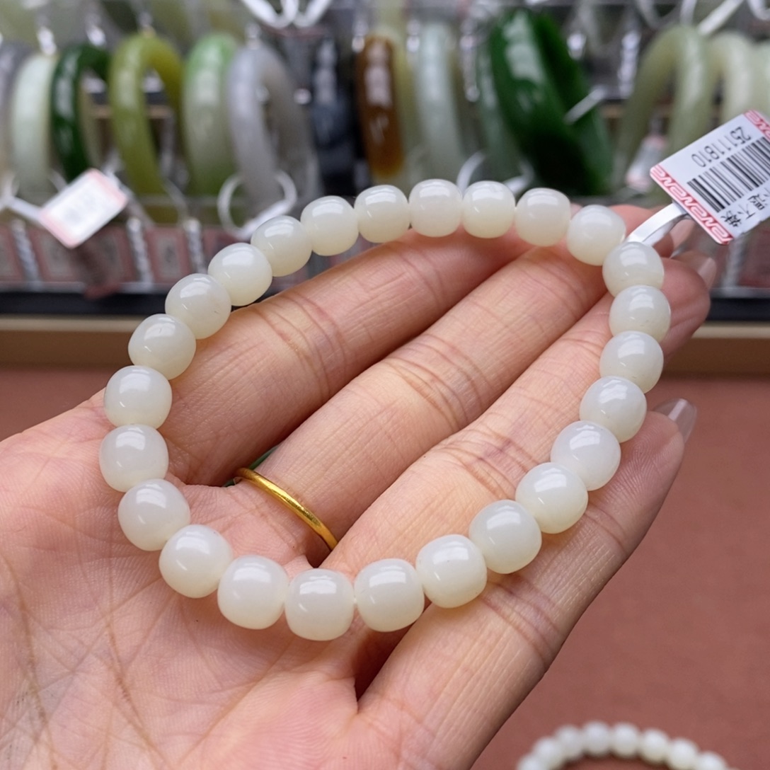 和田玉未镶嵌手串