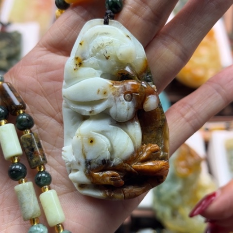 岫玉挂件未镶嵌挂件