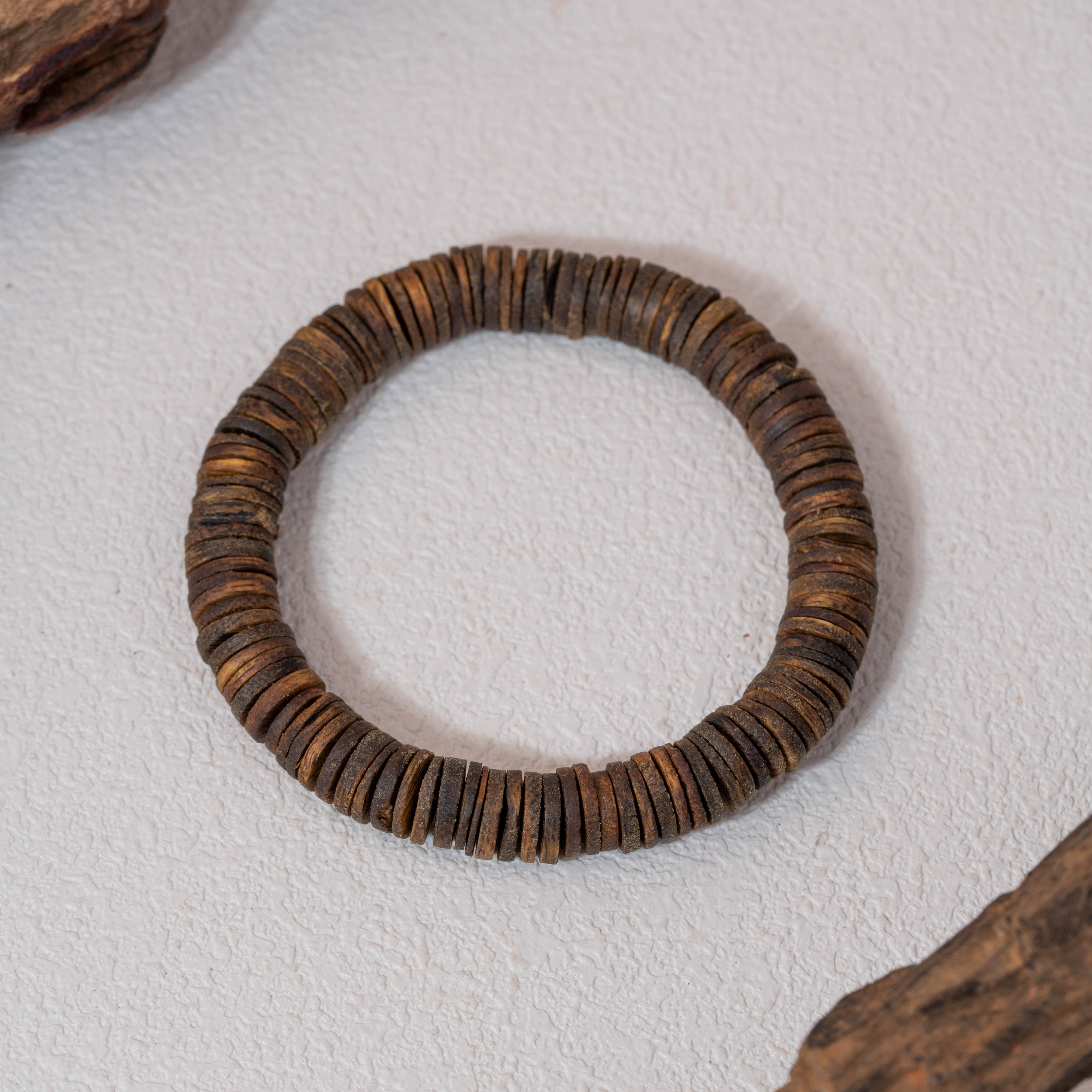 沉香沉水浮 铜钱串儿沉香手串（多样性发其一）