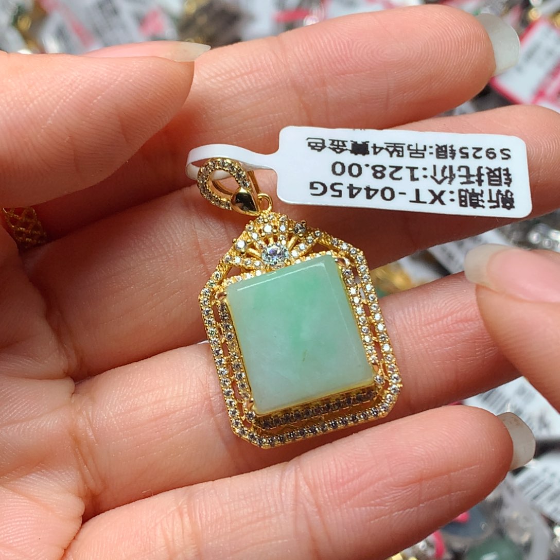 翡翠戒指银S925镶嵌天然翡翠吊坠