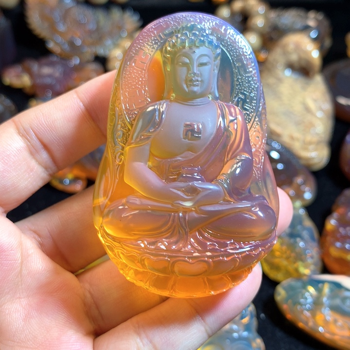 琥珀颈饰未镶嵌素**年大日吴伯松亲工