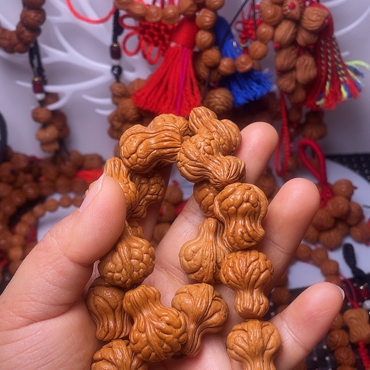 桃核吊坠龙纹桃枭