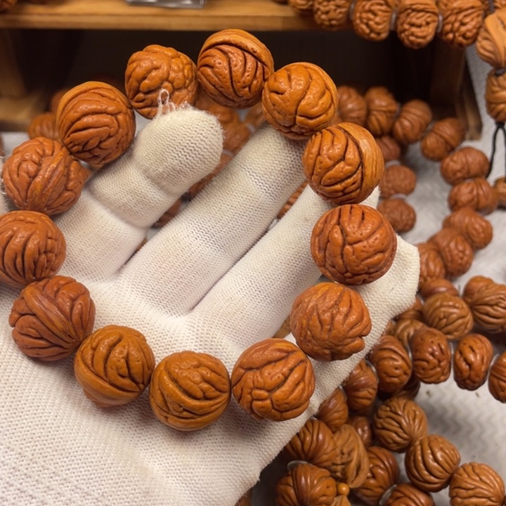 桃木7号链接桃核手串一个