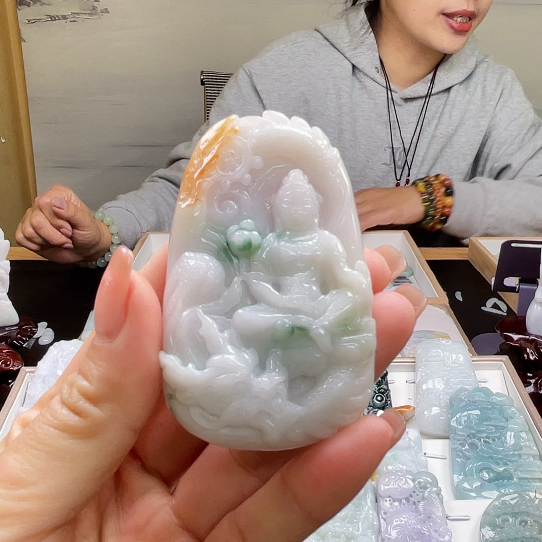 翡翠吊坠(不含链)未镶嵌