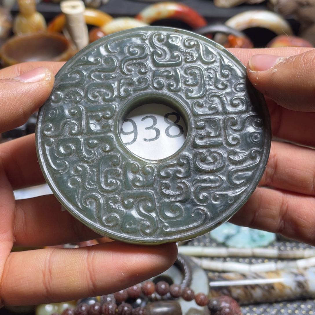 和田玉（糖玉）挂件未镶嵌