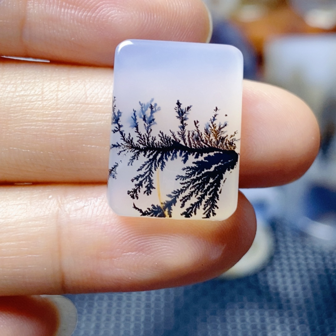 玛瑙/玉髓未镶嵌珠宝奇石