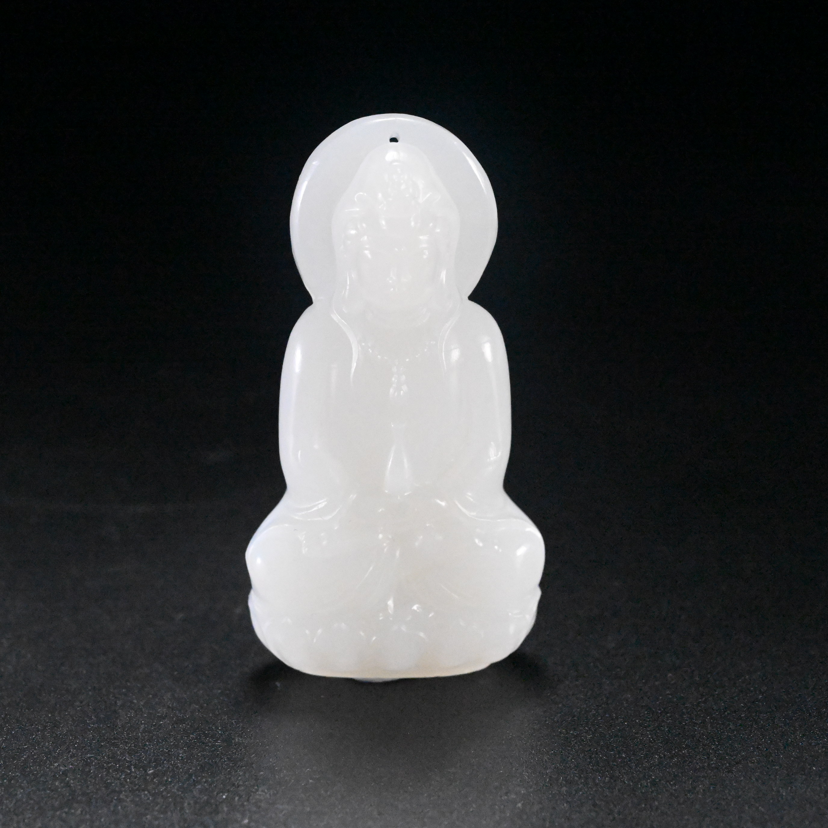 Lot834 25YU10148 和田玉观音牌吊坠/匡时