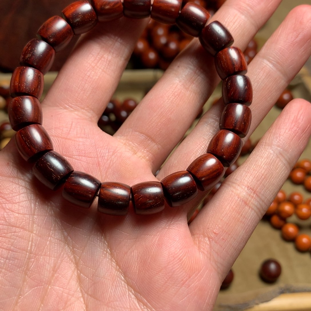 檀香紫檀（小叶紫檀）偶**T