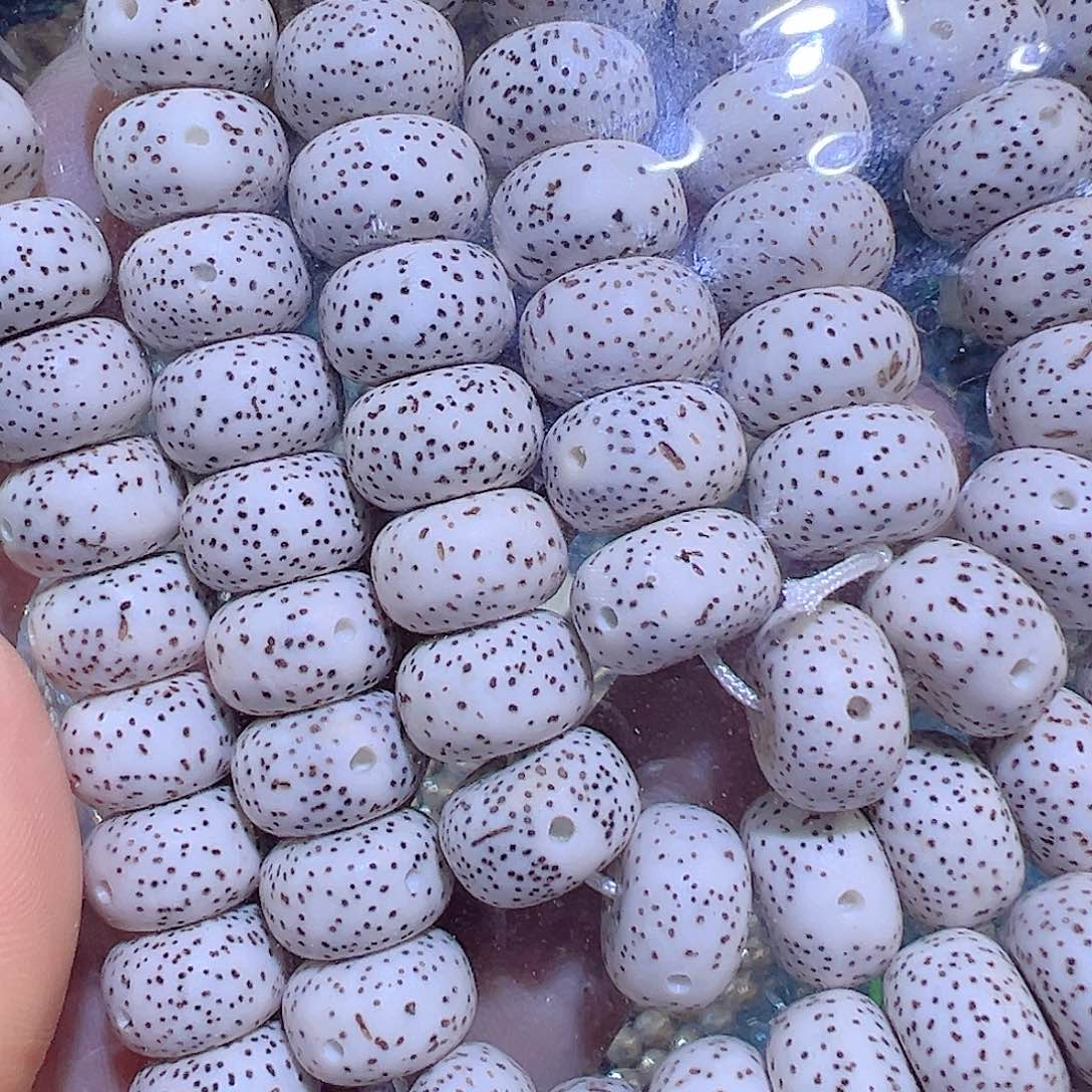 忙***生星月菩提吊坠精品108