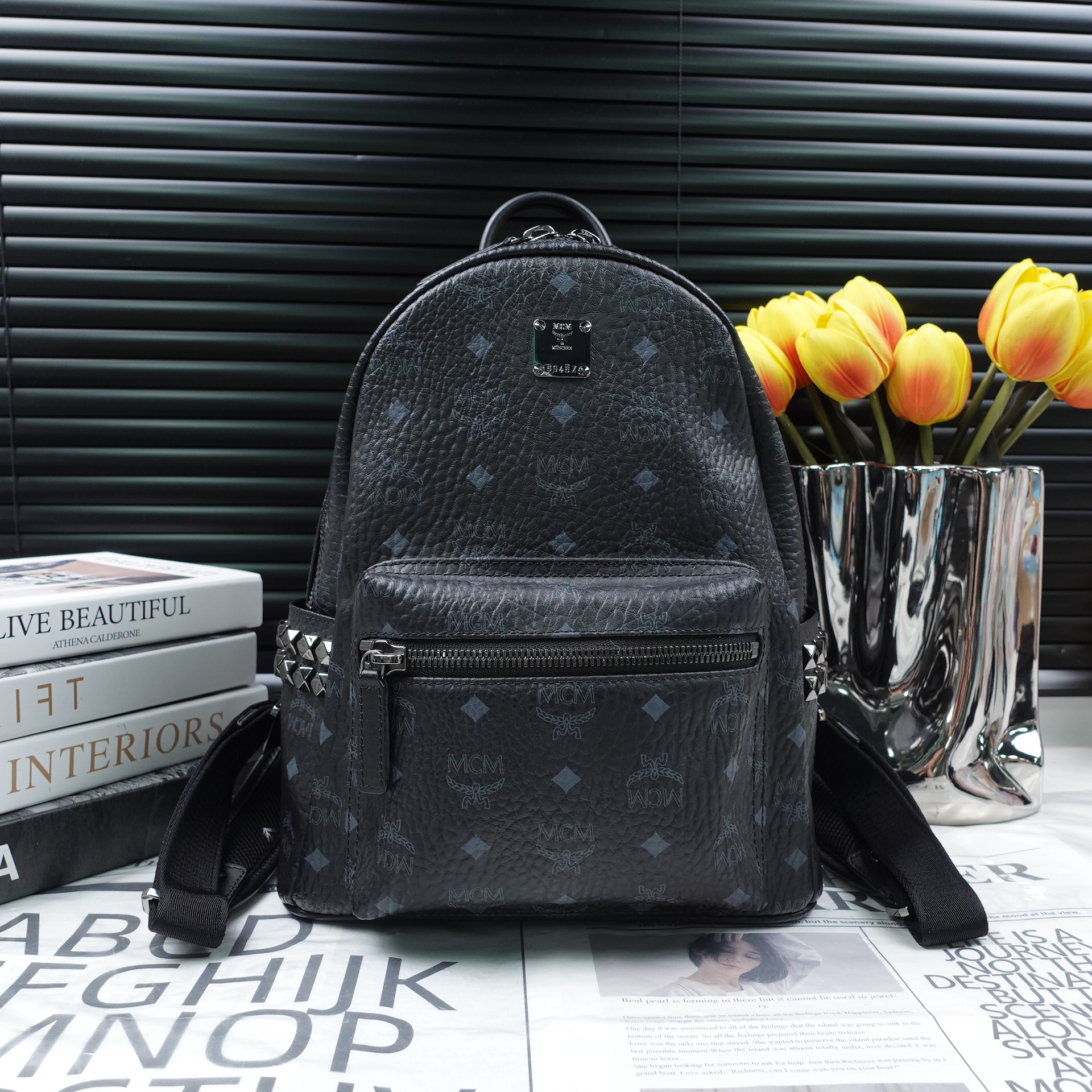 95新 MCM 双肩包/T10308624