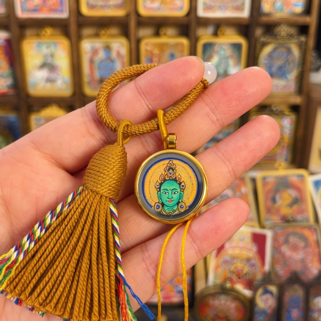 吊坠手工绘制绿度母2.0尺寸