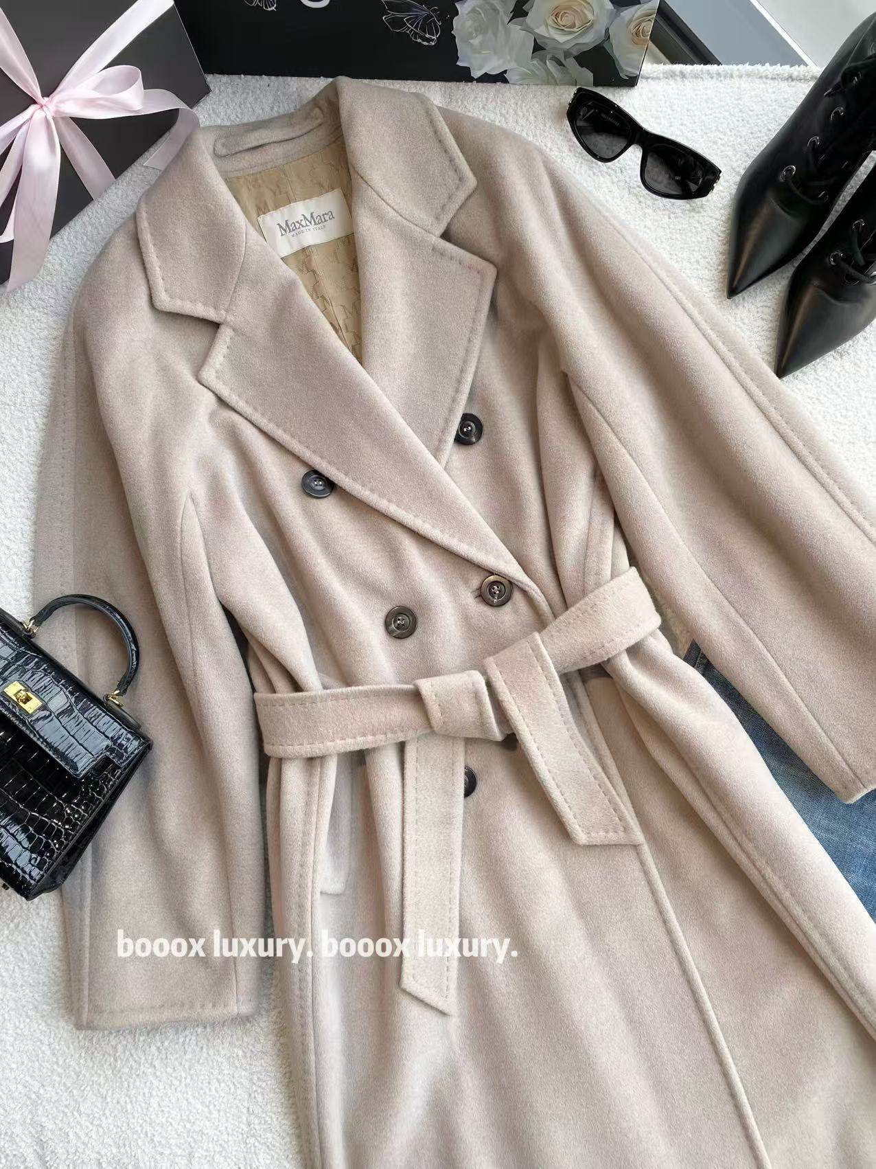 95新 MaxMara aa3644 棉羊毛 101801沙色大衣 34码