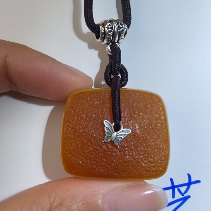 定制琥珀未镶嵌琥珀