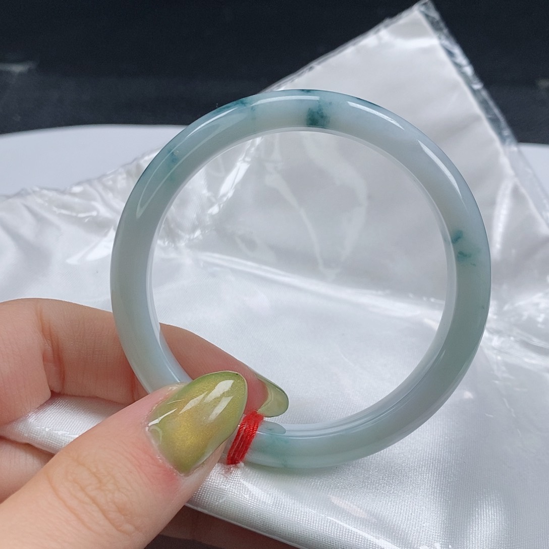 【闪购商品】翡翠手镯未镶嵌309号