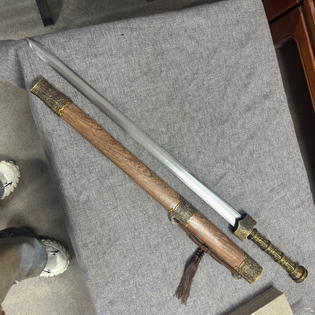 唐横刀龙泉昊天宝剑一体刀剑绣春刀锰钢唐剑刀具防身冷兵器未开刃