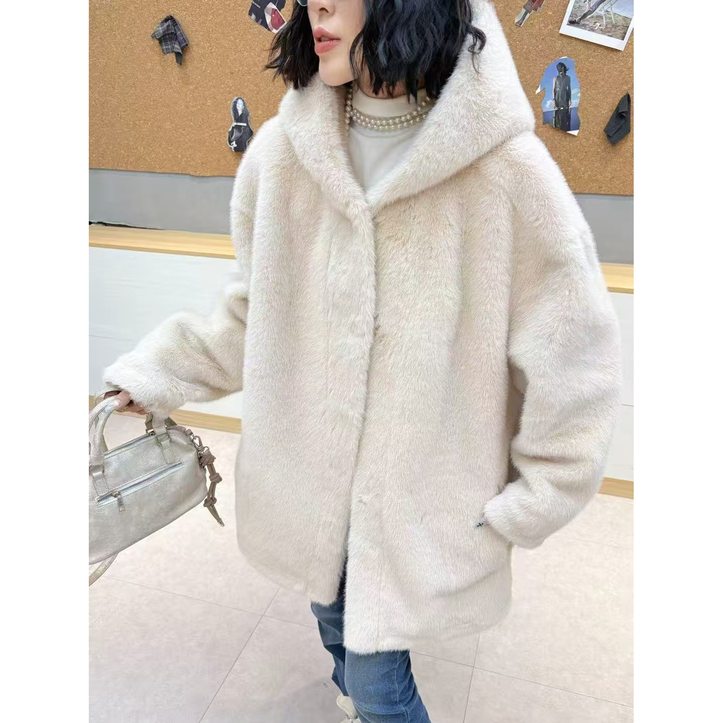 王美丽专享300斤特大码帽版外套25017