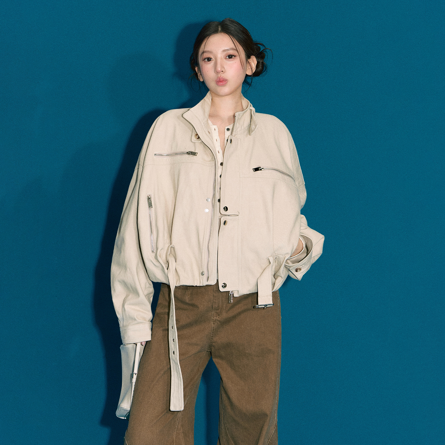 OIOI ESSE｜秋季复古工装风宽松外套女设计感短款机车夹克