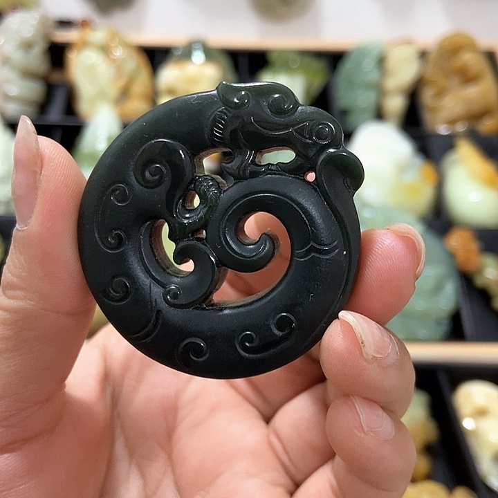 和田玉挂件未镶嵌