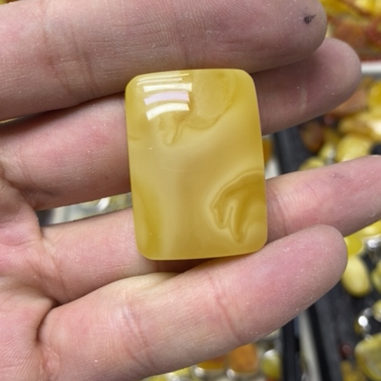 蜜蜡裸石未镶嵌吊坠