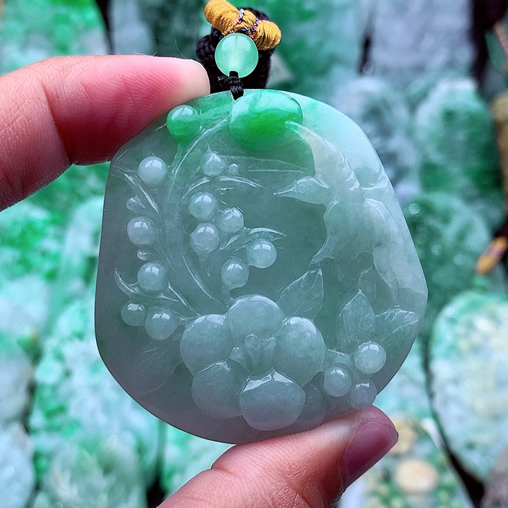 翡翠吊坠(不含链)未镶嵌