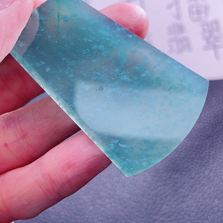 翡翠颈饰未镶嵌999999999