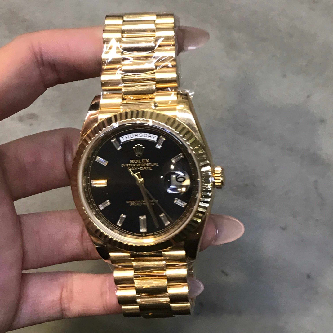 99新 Rolex/劳力士 228238/40金/黑盘T钻刻/总统链全套/22年25节