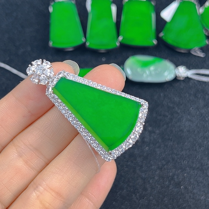 翡翠银S925镶嵌吊坠(不含链)