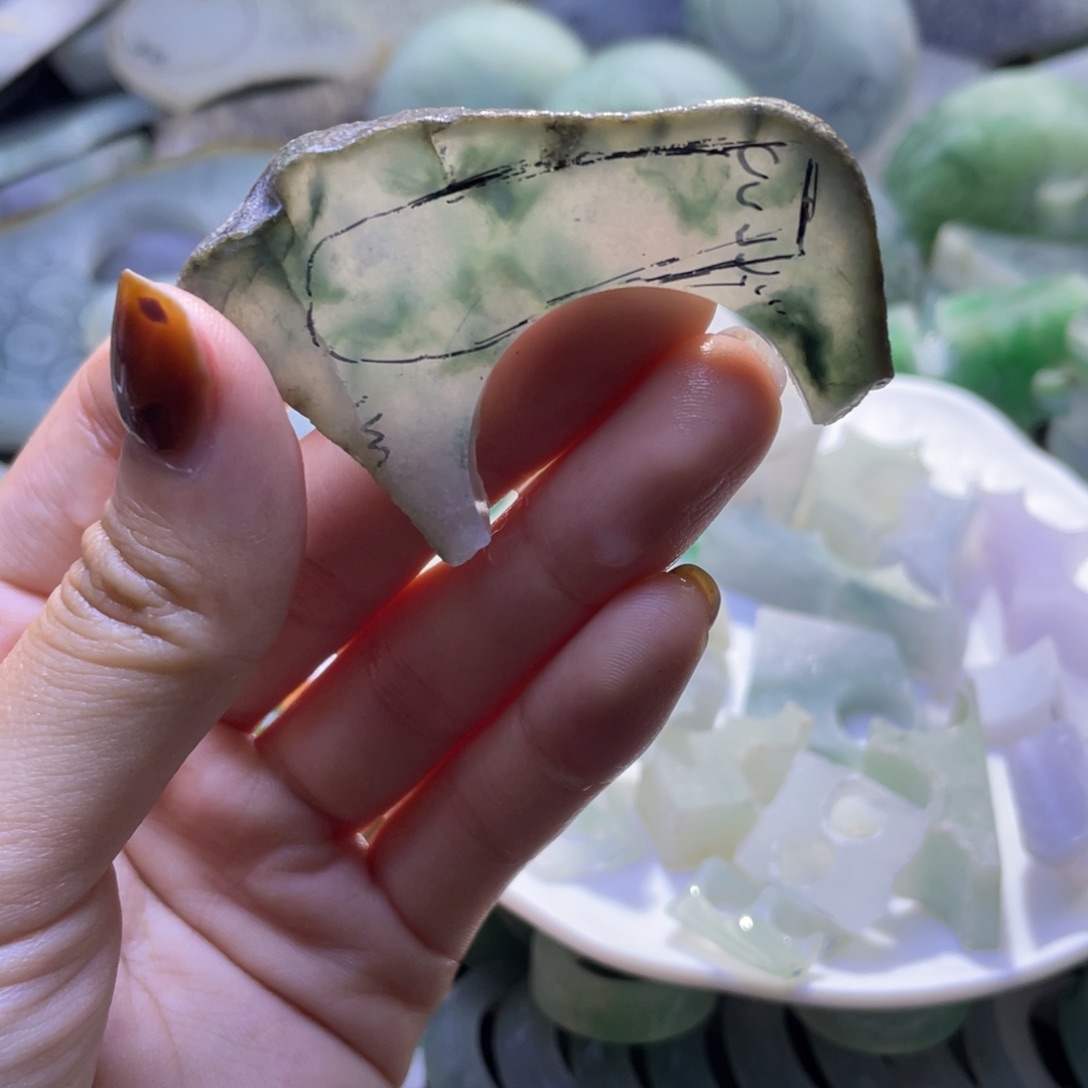 定制翡翠未镶嵌翡翠