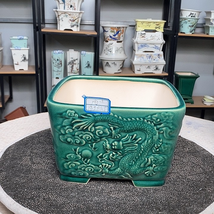 紫砂的花盆很漂亮3