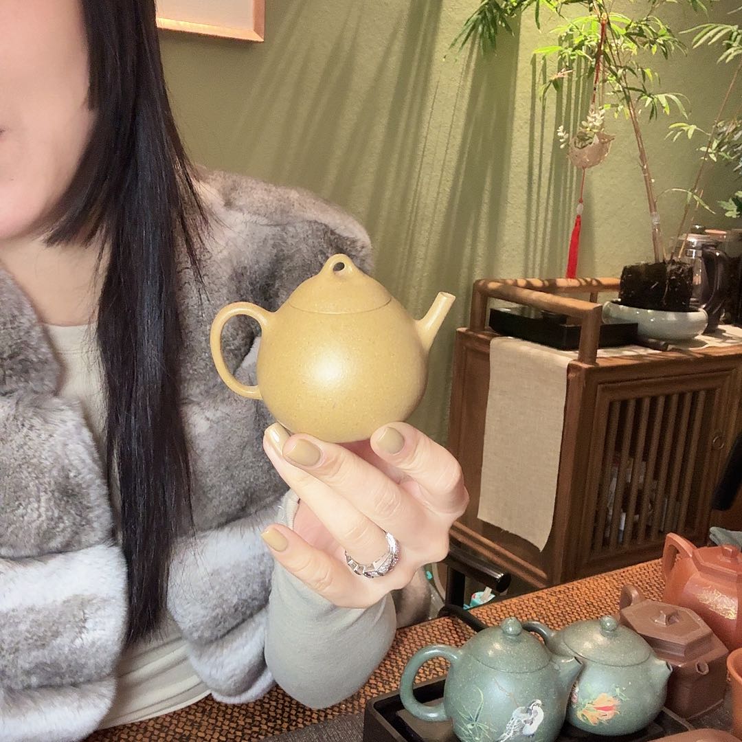 一***式紫砂茶壶黄金段茄瓜