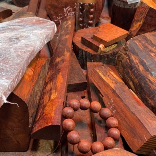 檀香紫檀（小叶紫檀）?*仔