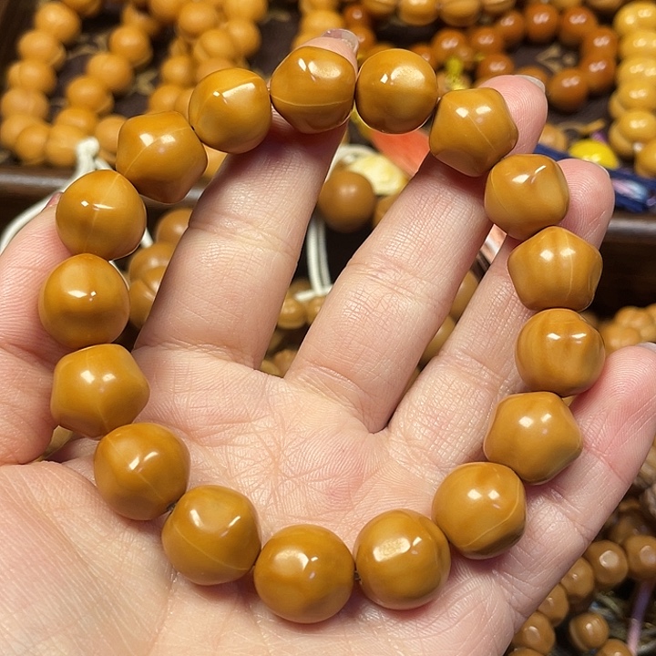 木孤品清仓福利星星手串。    