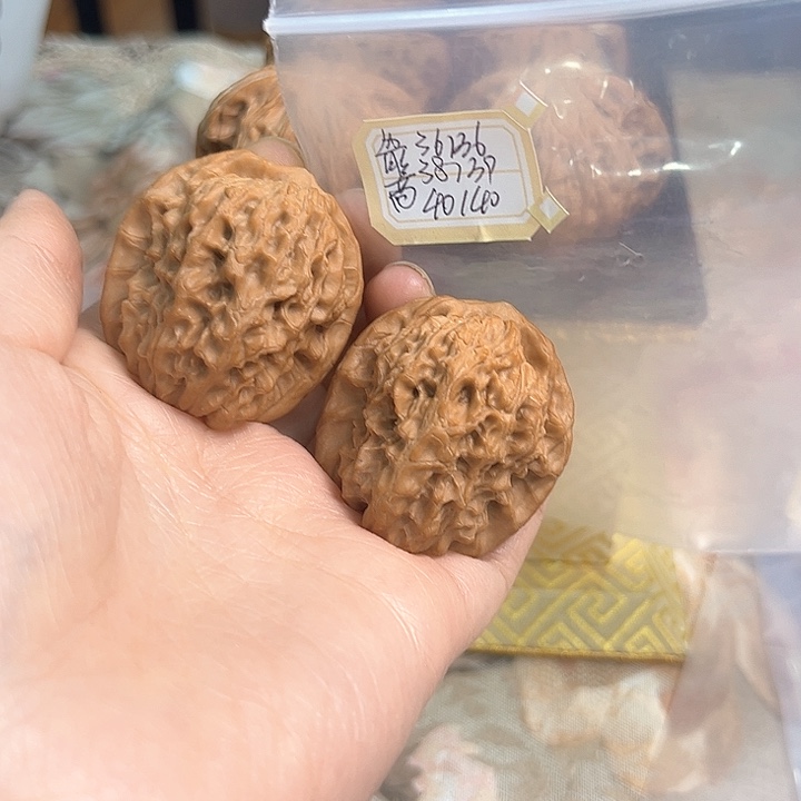 文玩核桃把件非嫁接马老四