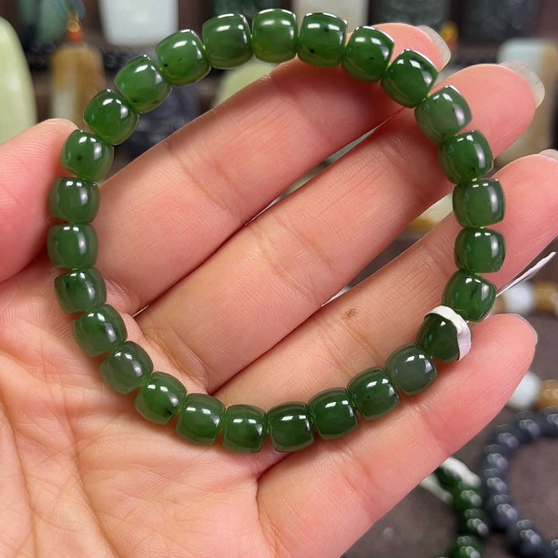 和田玉未镶嵌手串