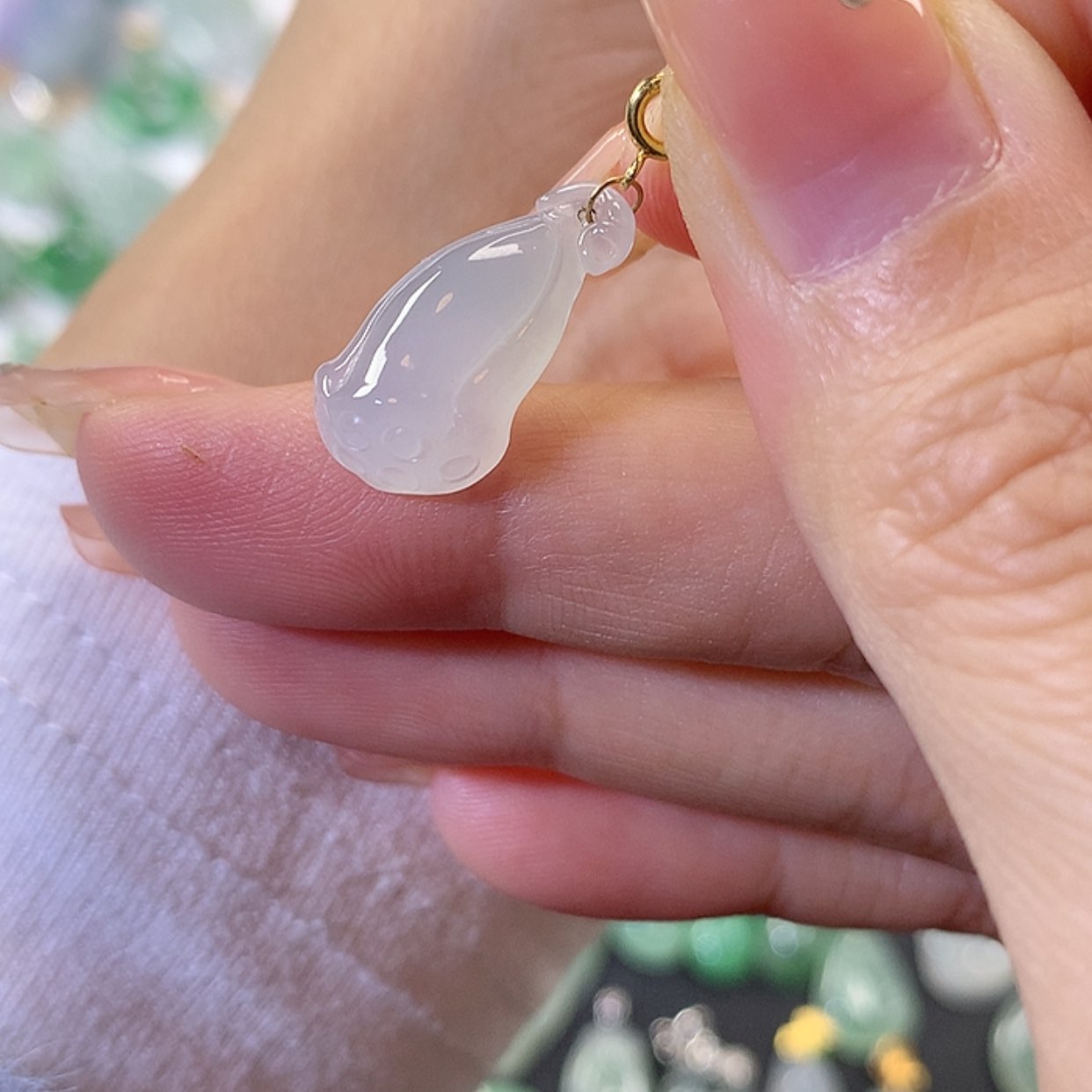 【闪购商品】翡翠吊坠(不含链)18K金镶嵌