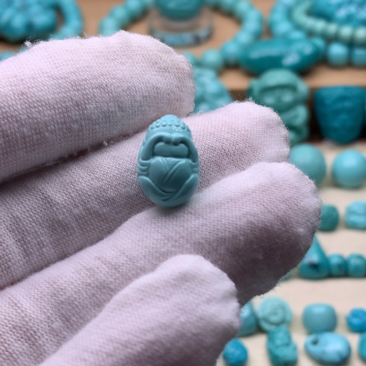 绿松石未镶嵌珠宝奇石