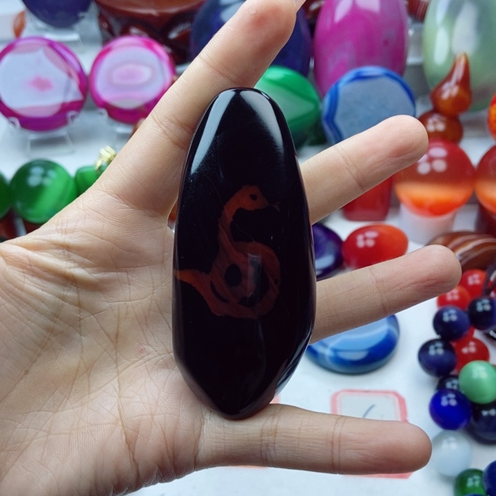 玛瑙/玉髓珠宝奇石未镶嵌云***子