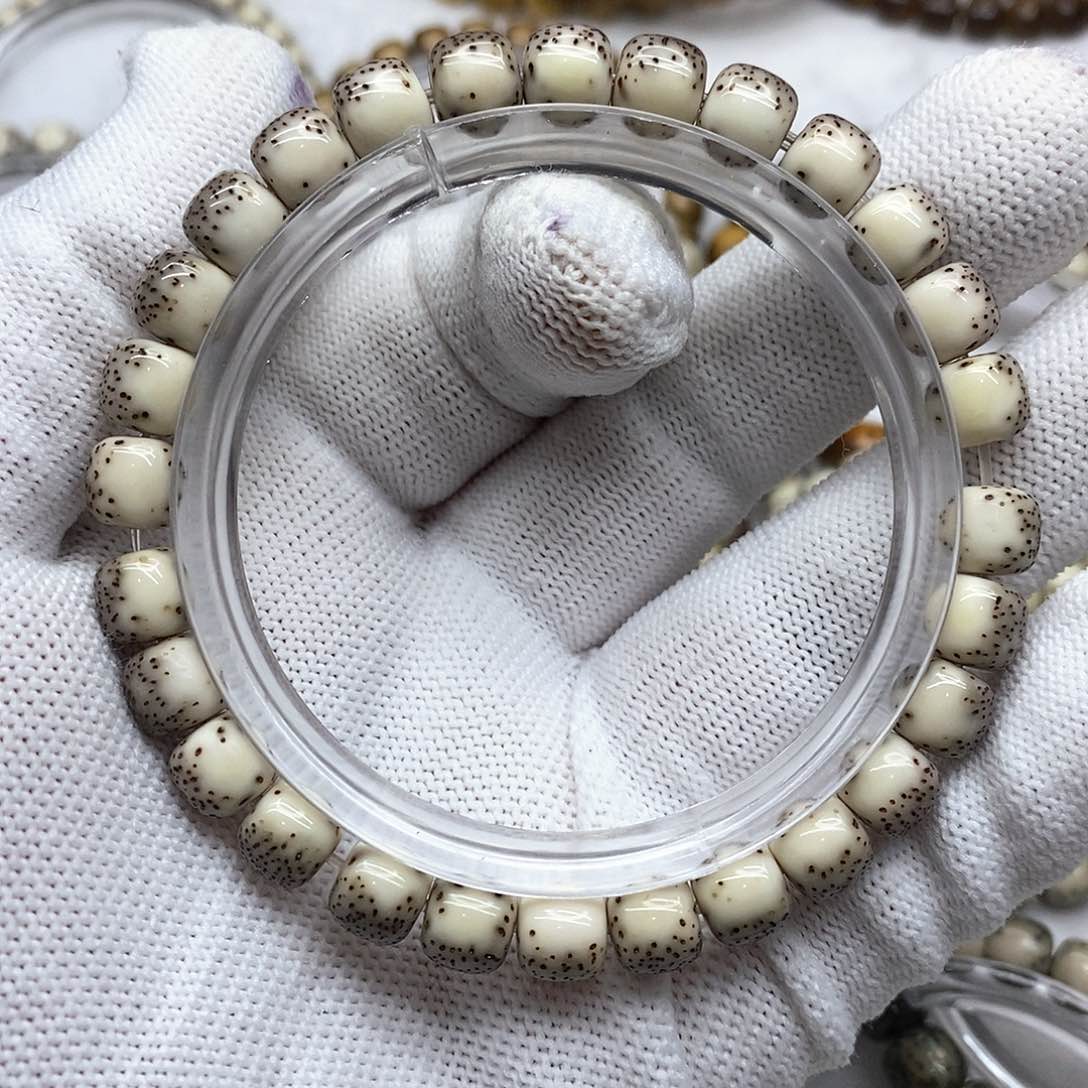 星月菩提手串▸**.7/8河豚