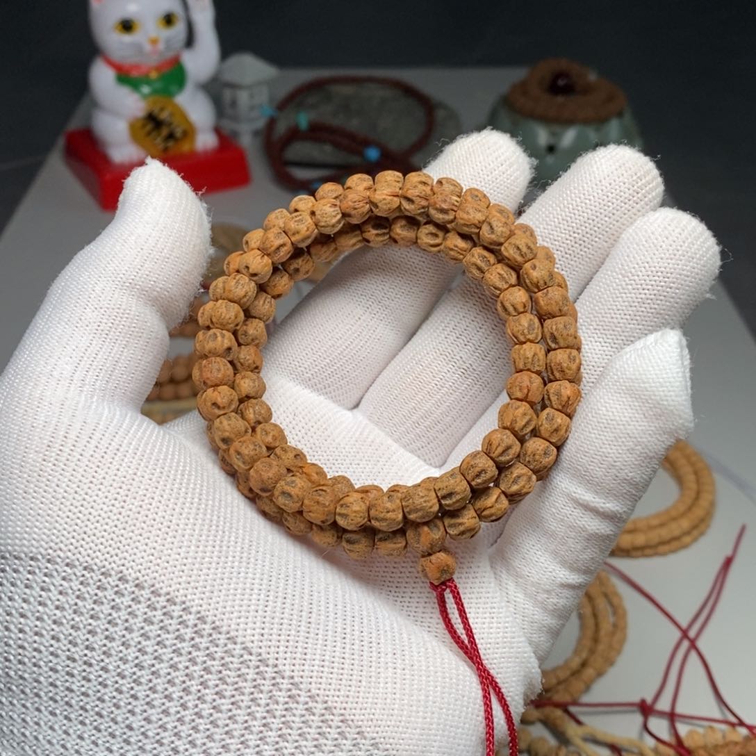 手串柏香籽/百香籽沐****N