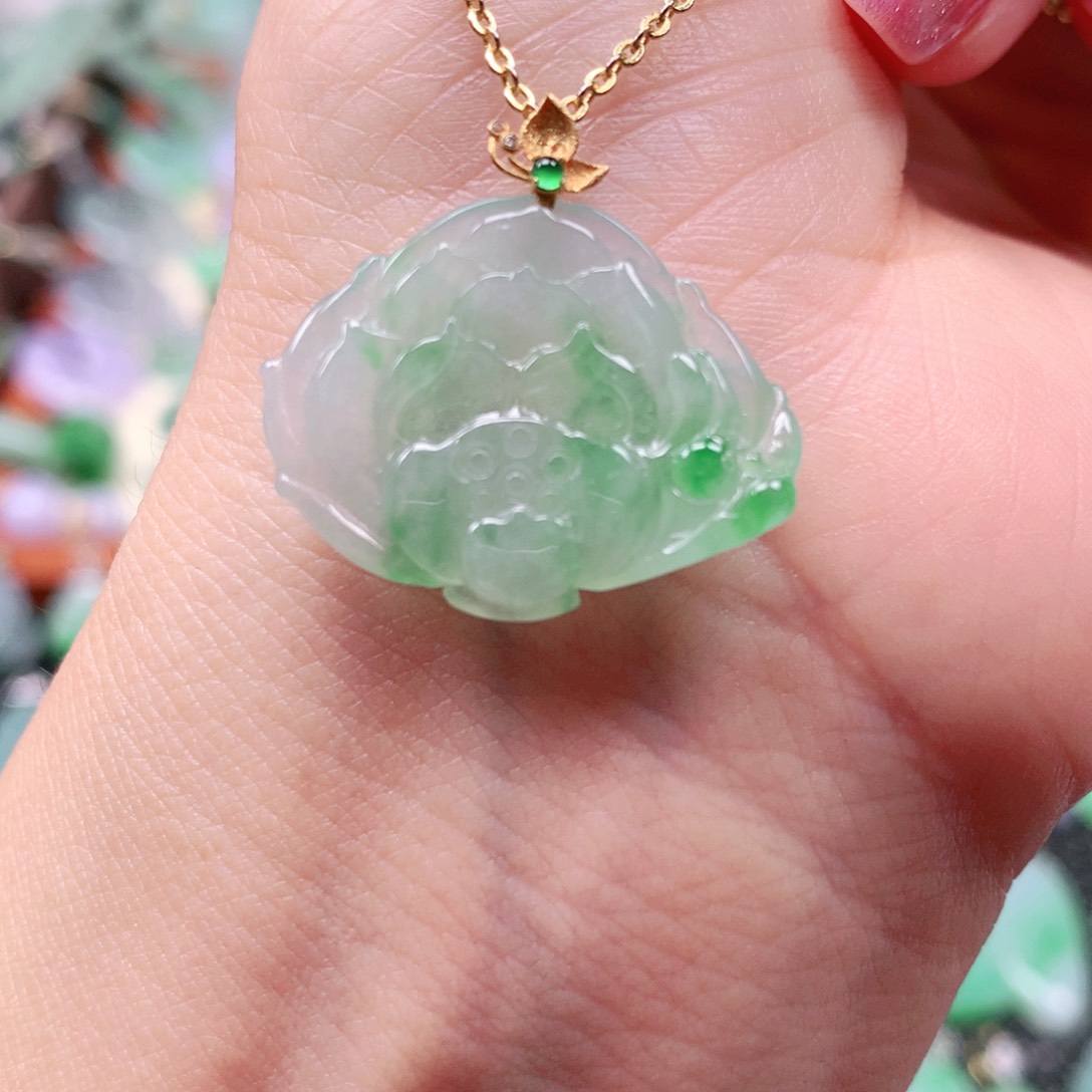 吊坠(不含链)18K金镶嵌翡翠