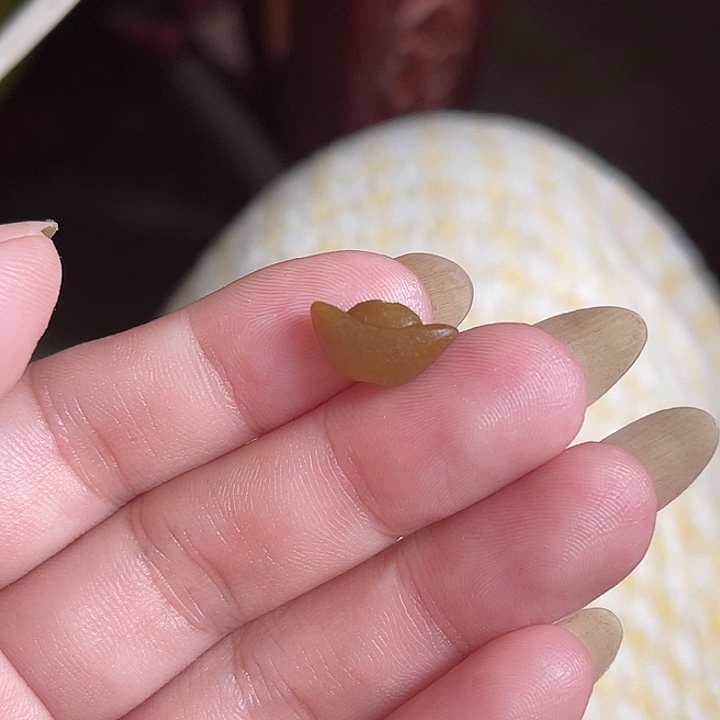 M***L定制翡翠未镶嵌翡翠