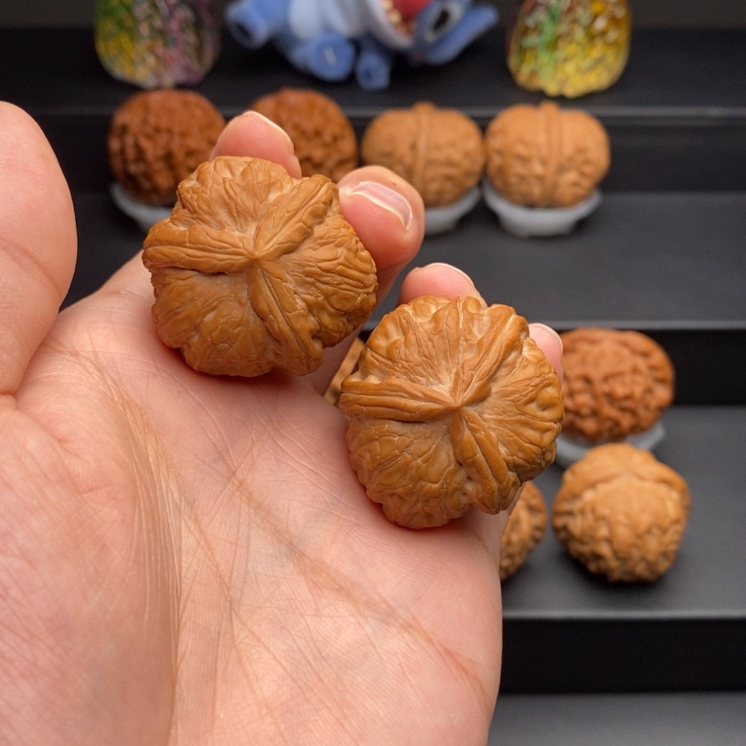 阿***迪文玩核桃把件35平谷元宝奔