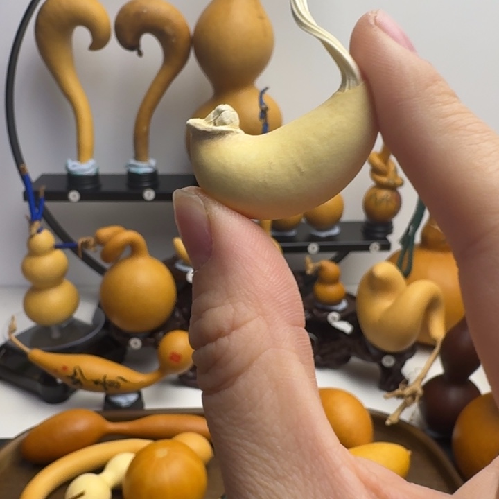 郝*大默认微瑕，介意勿拍