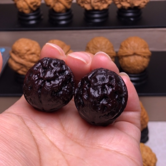 文玩核桃把件脑纹青蛙2