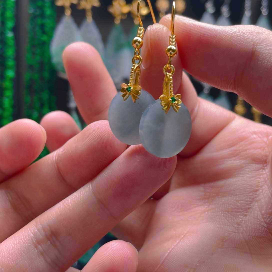 翡翠未镶嵌耳饰翡翠