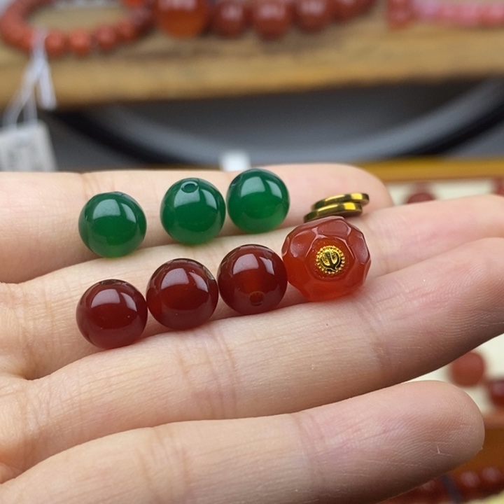 w***࿐玛瑙/玉髓未镶嵌珠宝奇石