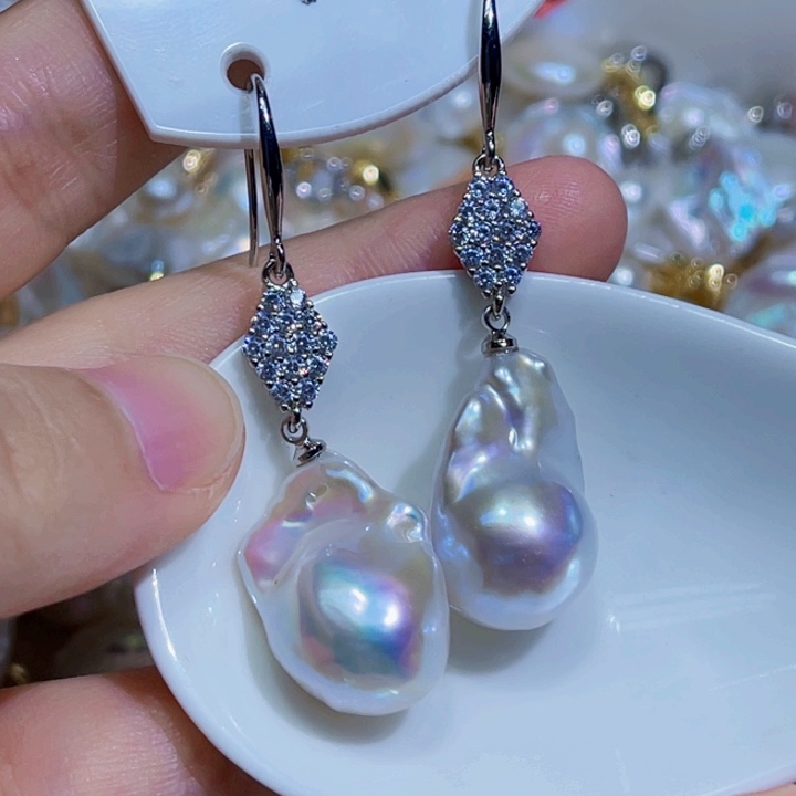 未镶嵌耳饰淡水珍珠