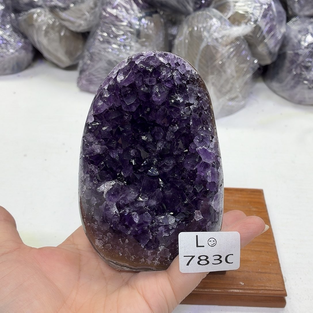 水晶摆件未镶嵌天然紫水晶