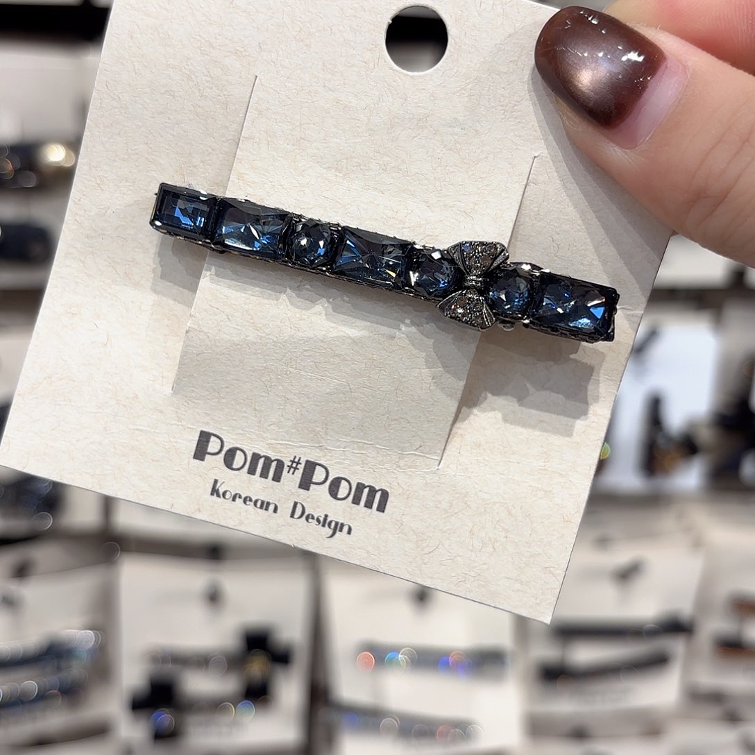 皮质铁合金蓝色压夹一个