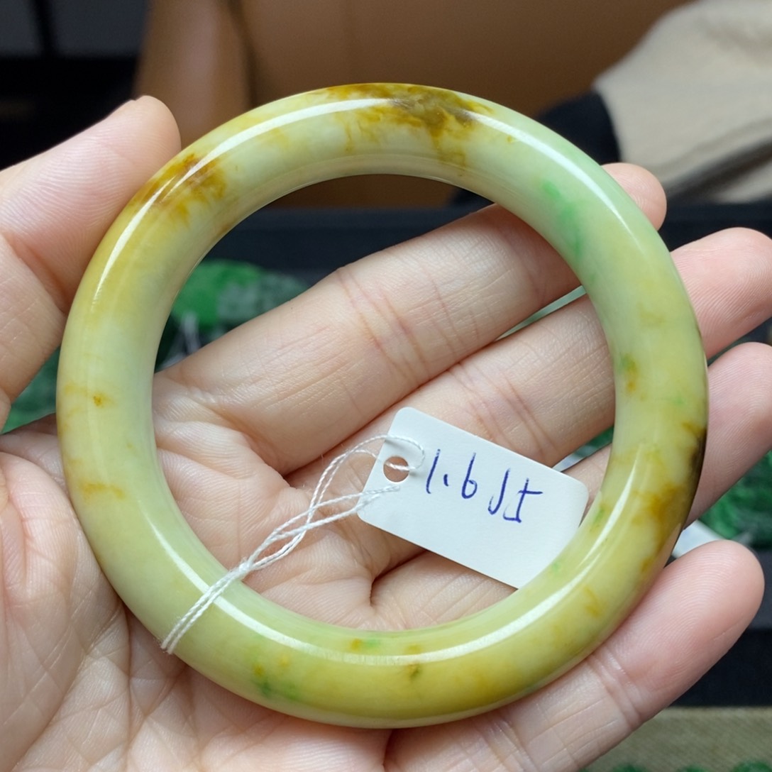 翡翠颈饰未镶嵌55.6圈口30号